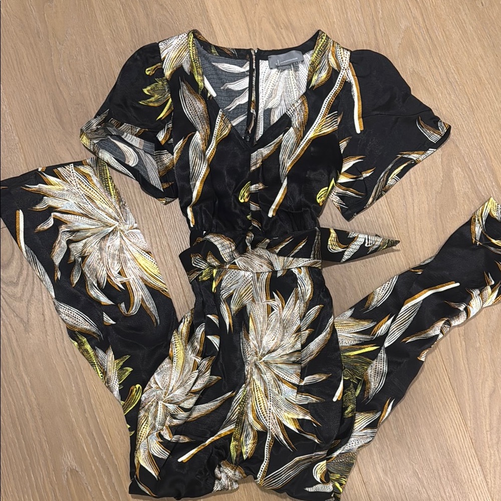 Anthropologie Elegant Black Floral Jumpsuit - great condition size 6